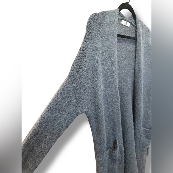 Navy Blue Open-Front Women's Sweater - Picture 3 of 4